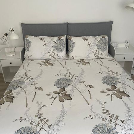 Private Room In Daniela'S House 피렌체 외부 사진